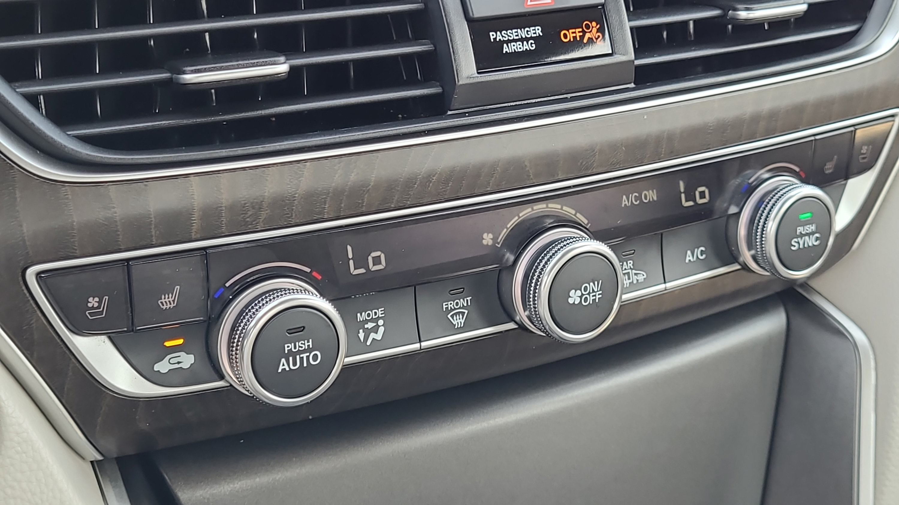 Used 2019 Honda Accord Touring image 21