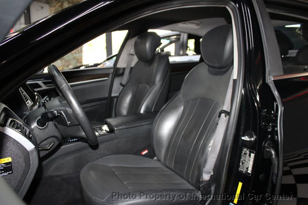 Used 2016 Hyundai Genesis 3.8 image 10