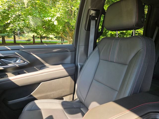Used 2023 Chevrolet Tahoe RST w/ Sport Performance Package AWD/4WD image 29