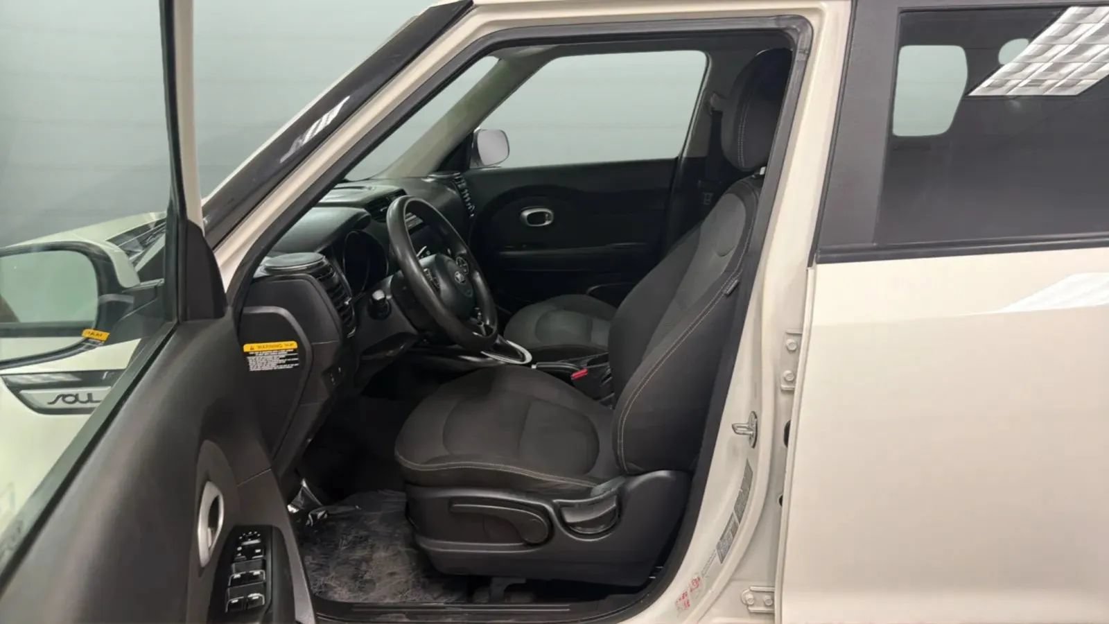 Used 2019 Kia Soul + FWD image 20