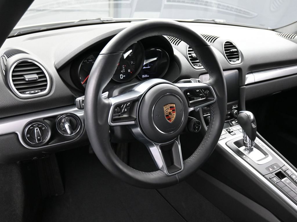 Certified 2025 Porsche 718 Boxster image 17