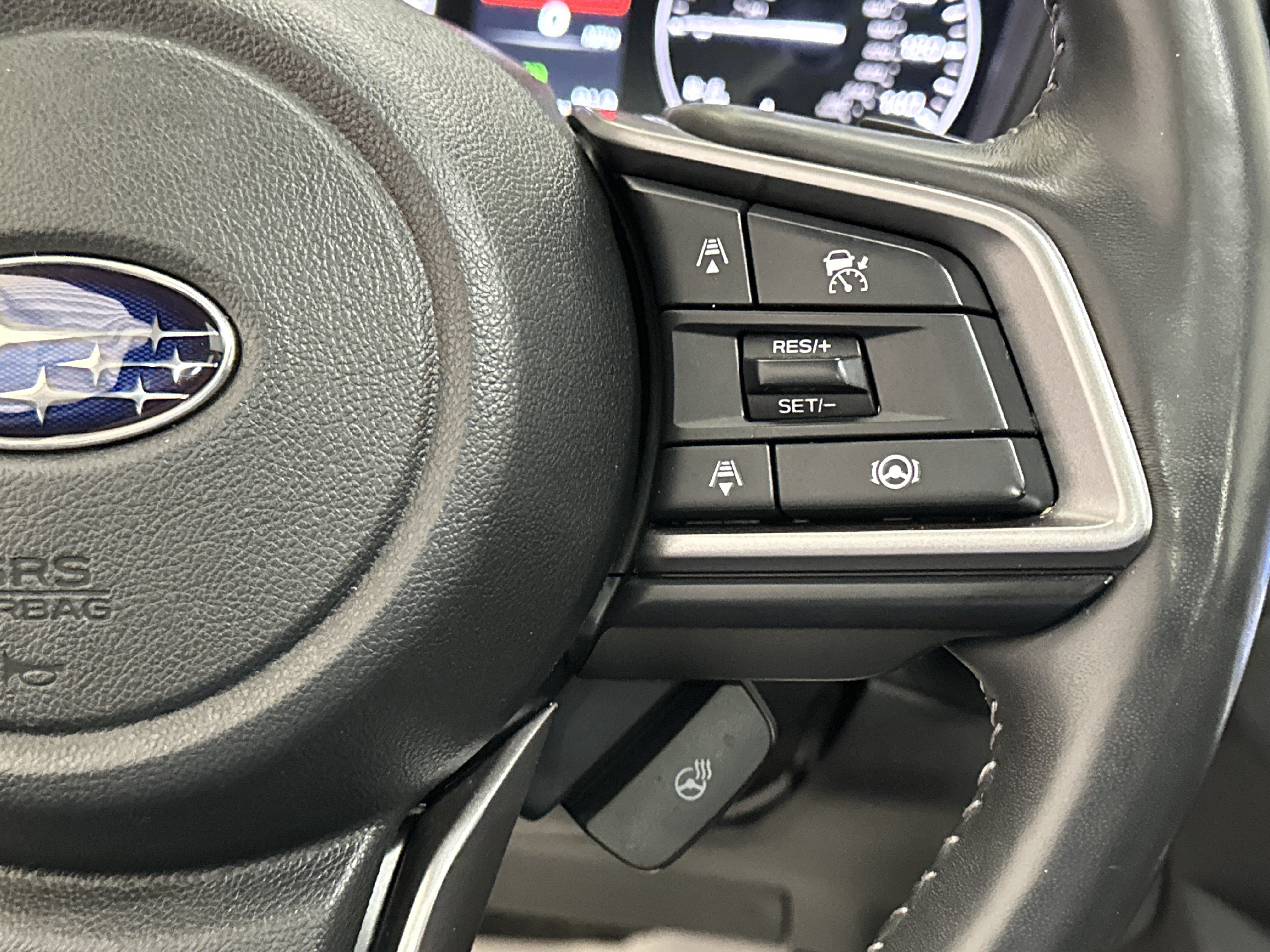 Used 2023 Subaru Ascent Touring AWD/4WD image 32
