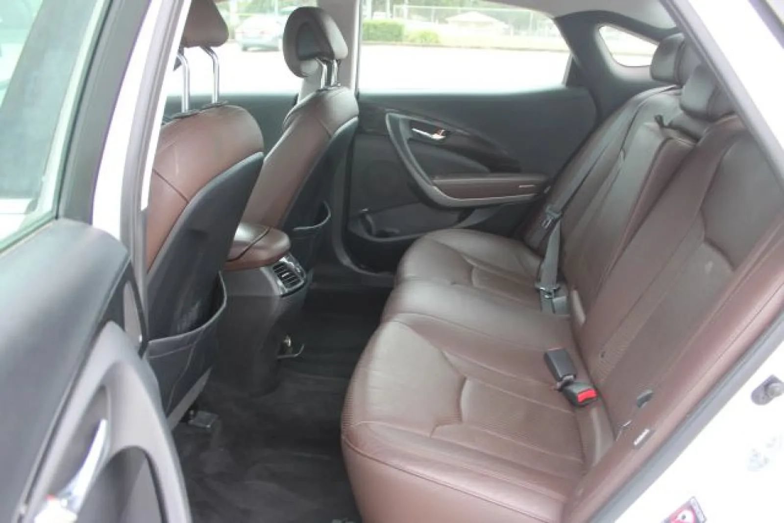 Used 2013 Hyundai Azera FWD image 17