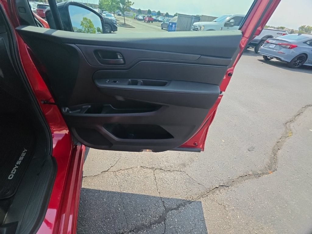 Certified 2026 Honda Odyssey Sport-L image 31
