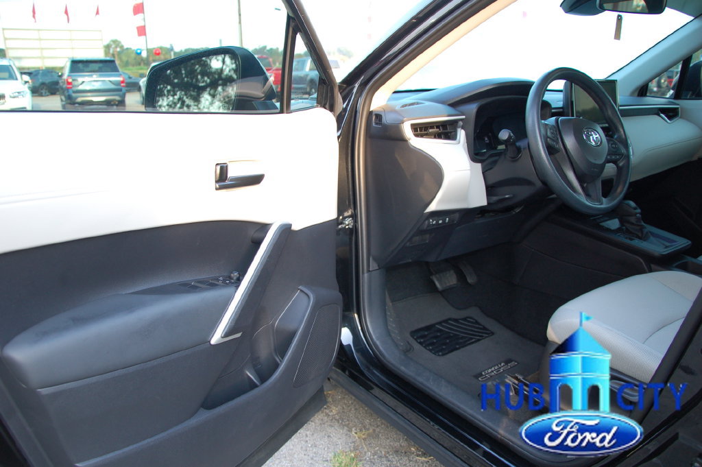 Used 2026 Toyota Corolla Cross L FWD image 11