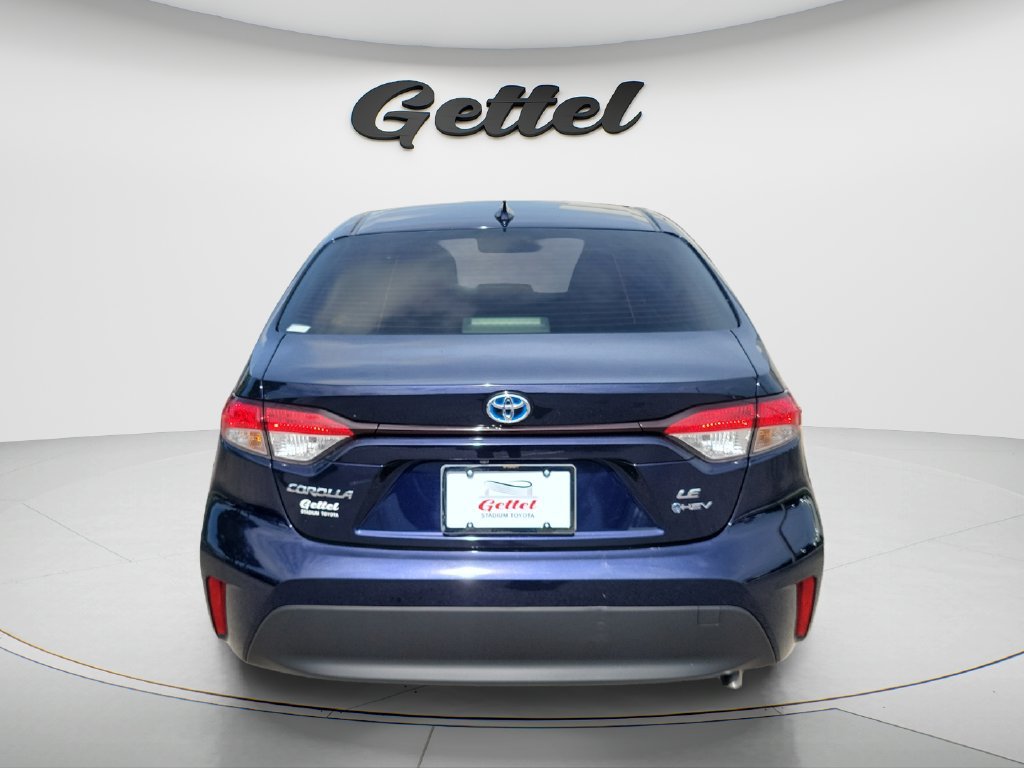 Used 2025 Toyota Corolla LE FWD image 6