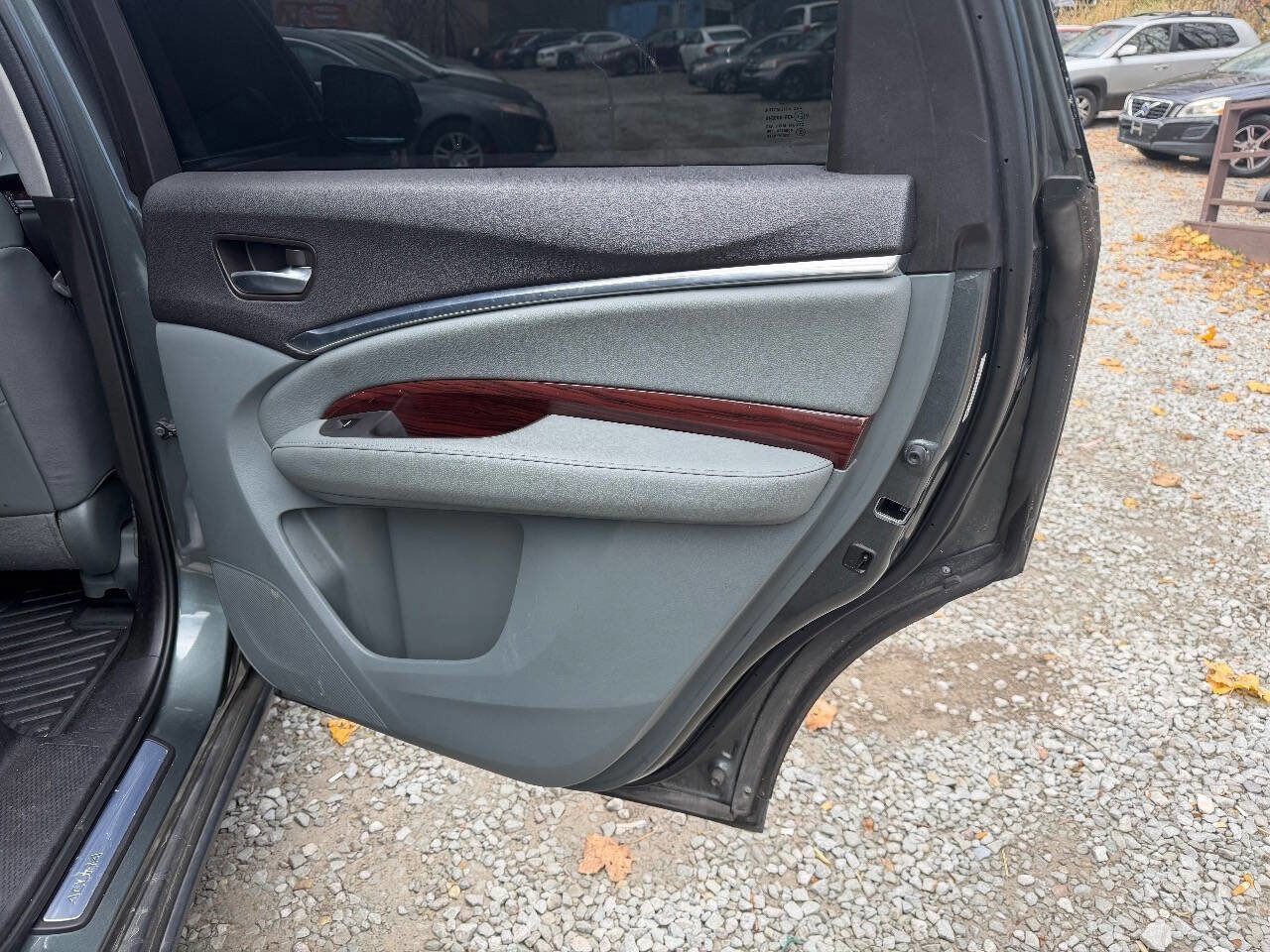 Used 2016 Acura MDX SH-AWD w/ Technology Package image 17