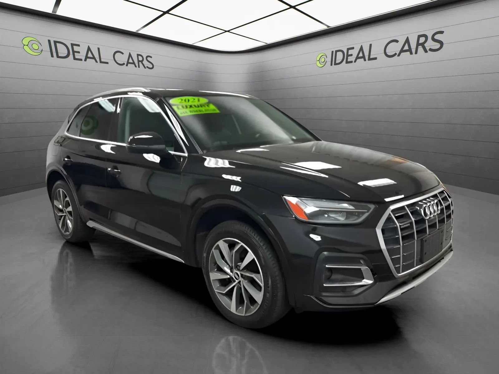 Used 2021 Audi Q5 2.0T Premium Plus w/ Premium Plus Package AWD/4WD image 3