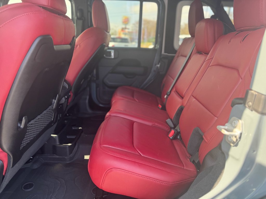 Used 2024 Jeep Wrangler Unlimited Rubicon 392 image 9