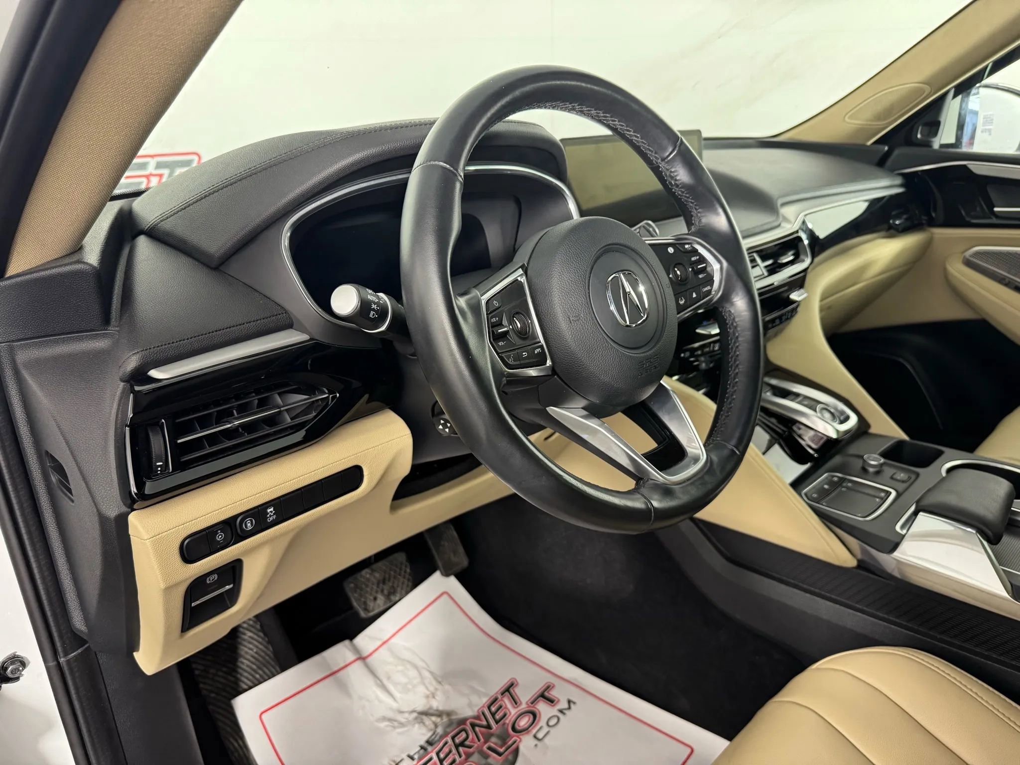 Used 2022 Acura MDX SH-AWD image 10