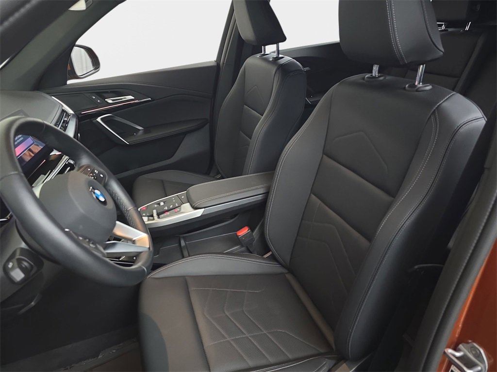 Used 2025 BMW X1 xDrive28i w/ Convenience Package image 18