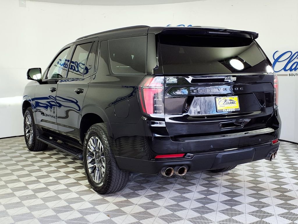 Used 2025 Chevrolet Tahoe Z71 w/ Comfort Package image 2