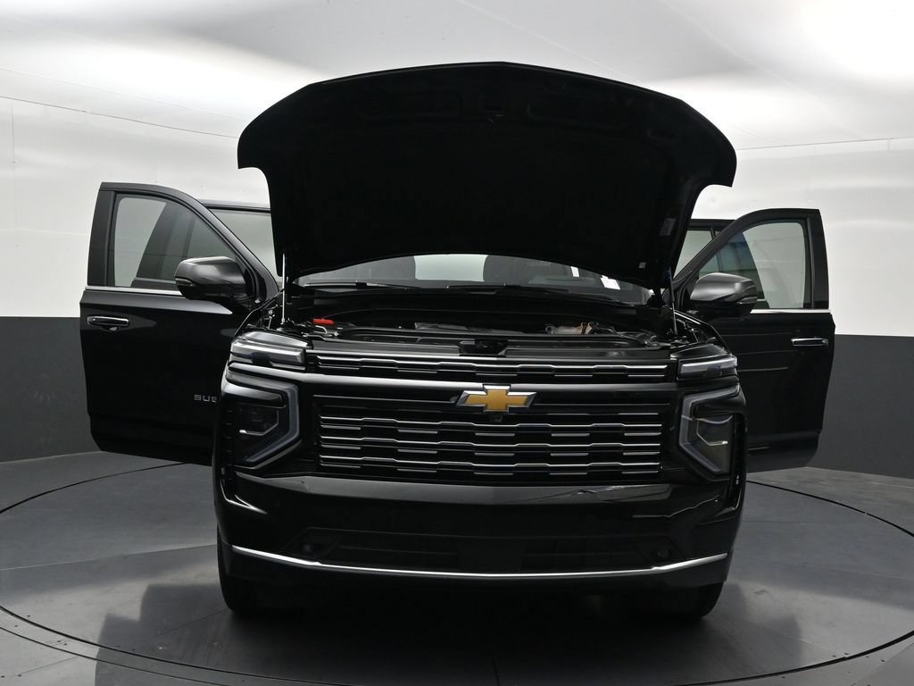 Used 2026 Chevrolet Suburban High Country AWD/4WD image 38