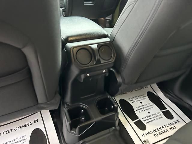 Used 2021 Jeep Wrangler Unlimited Sport image 15