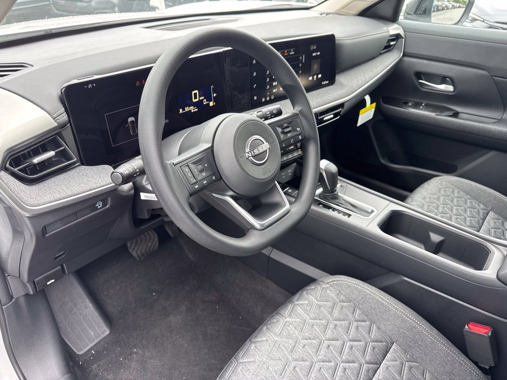 New 2026 Nissan Kicks SV w/ Cold Weather Package FWD image 10