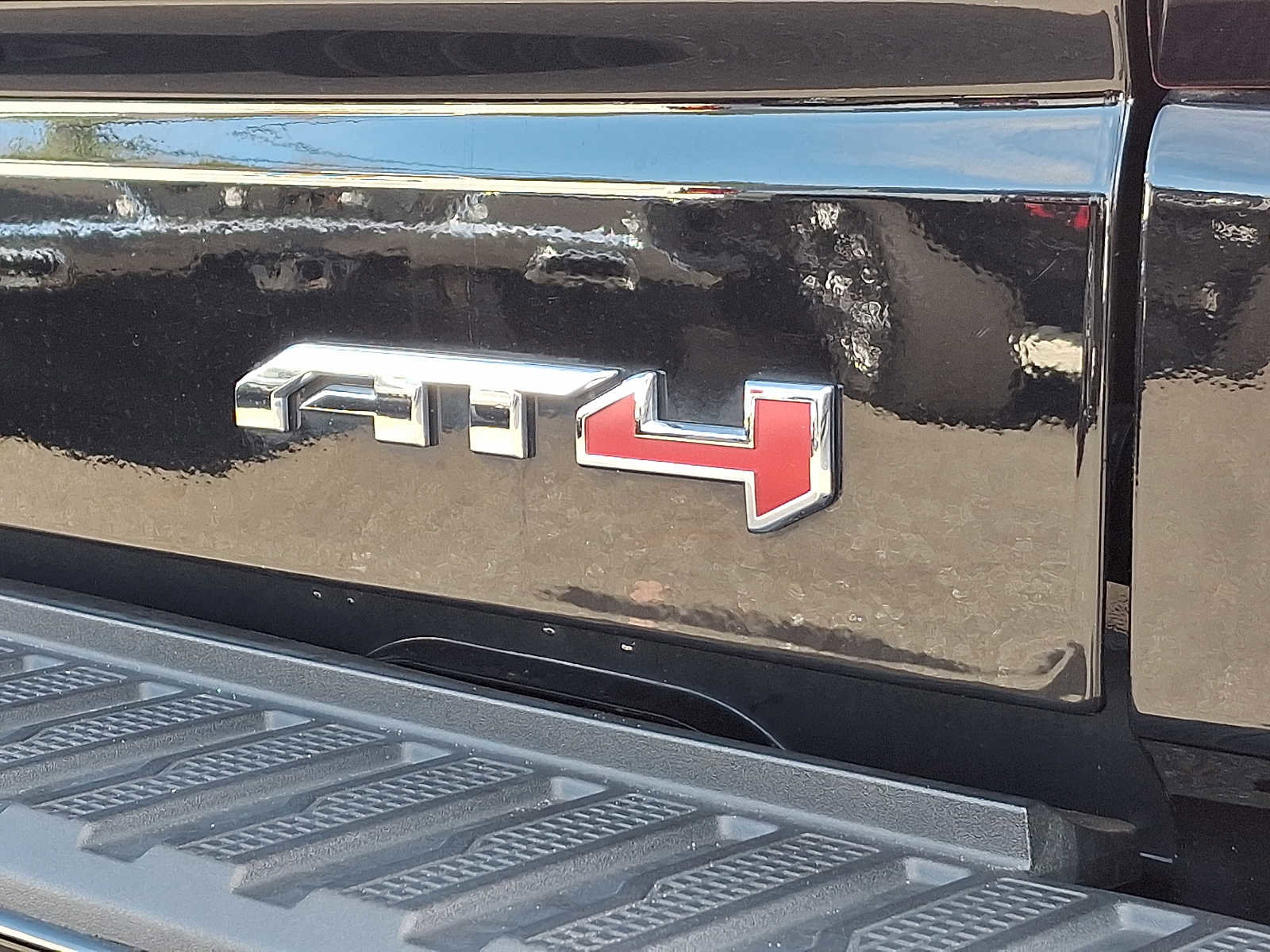 Used 2022 GMC Sierra 1500 AT4 w/ AT4 Premium Package image 36