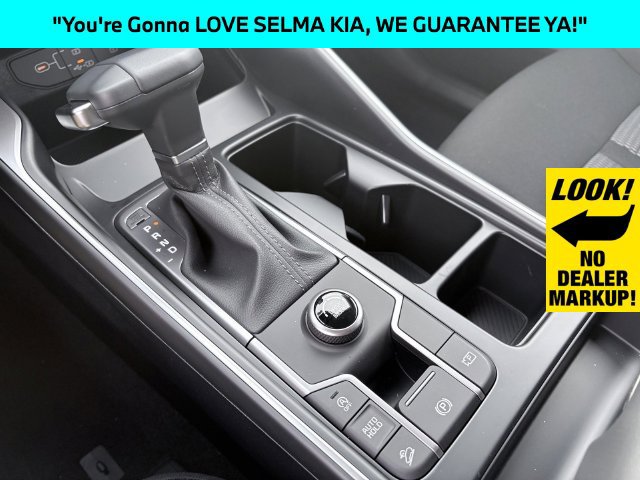 New 2026 Kia Sorento LX FWD image 10