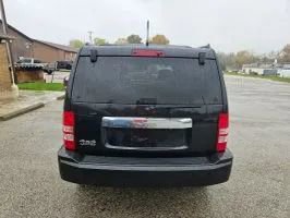 Used 2012 Jeep Liberty Limited w/ Tire & Wheel Group image 6