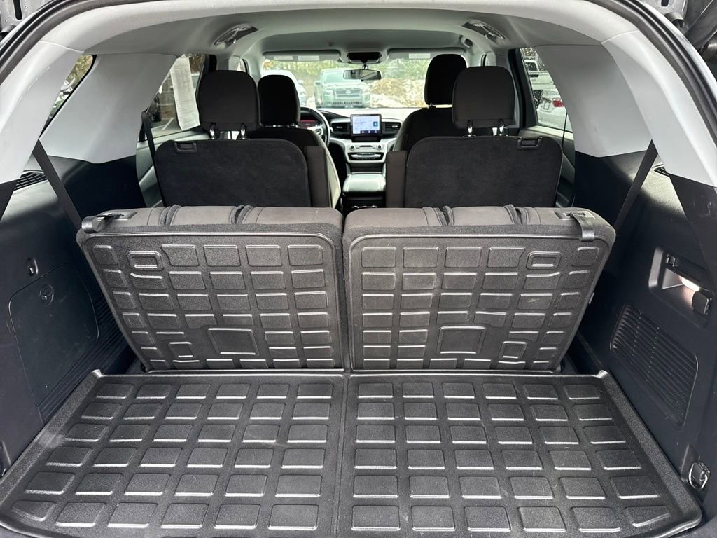 Used 2022 Ford Explorer XLT w/ Class IV Trailer Tow Package image 15