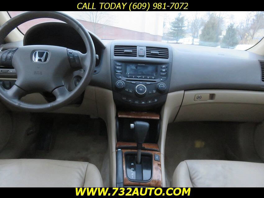 Used 2004 Honda Accord EX image 17