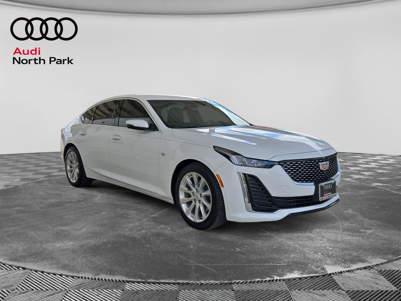 Used 2023 Cadillac CT5 Luxury w/ Cold Weather Package RWD image 7