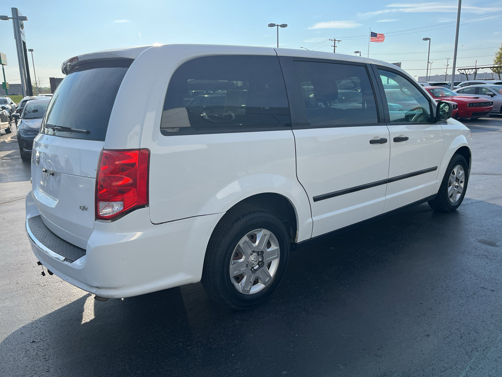 Used 2014 RAM C/V Tradesman w/ UConnect Hands-Free Group image 7