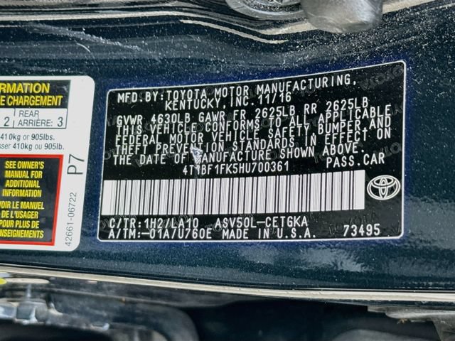 Used 2017 Toyota Camry XLE FWD image 27