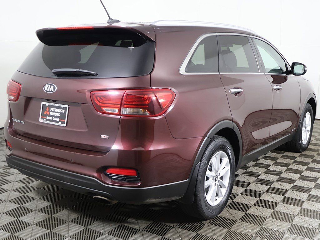Used 2020 Kia Sorento LX w/ LX I4 Convenience Package image 9