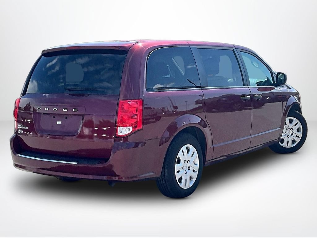 Used 2019 Dodge Grand Caravan SE FWD image 3