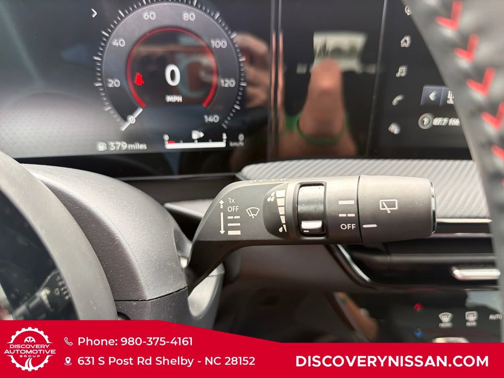 Certified 2025 Nissan Kicks SR FWD image 24