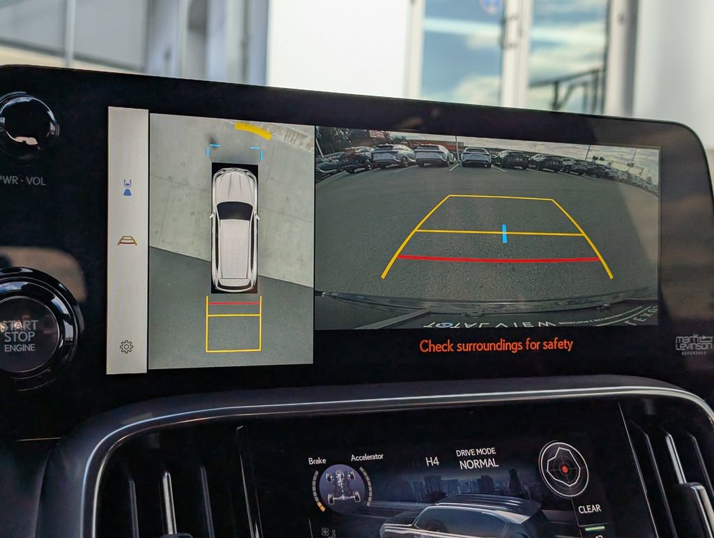 Used 2024 Lexus LX 600 F Sport image 4