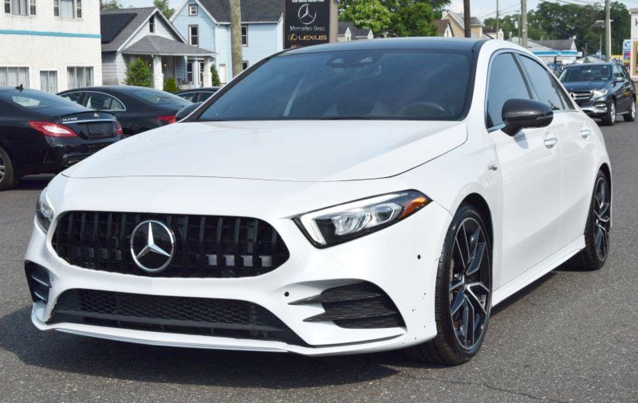 Used 2021 Mercedes-Benz A 35 AMG 4MATIC image 3
