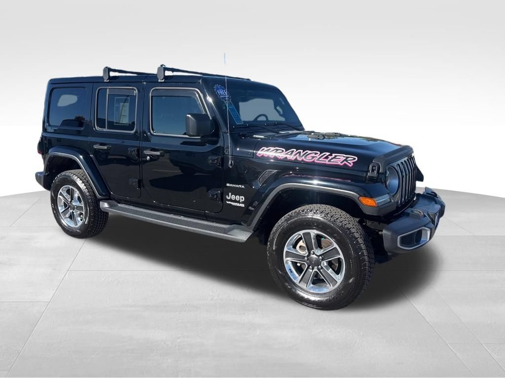 Used 2022 Jeep Wrangler Unlimited Sahara w/ LED Lighting Group AWD/4WD image 9