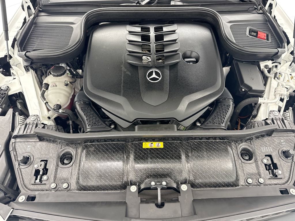 Used 2023 Mercedes-Benz GLS 580 4MATIC image 28
