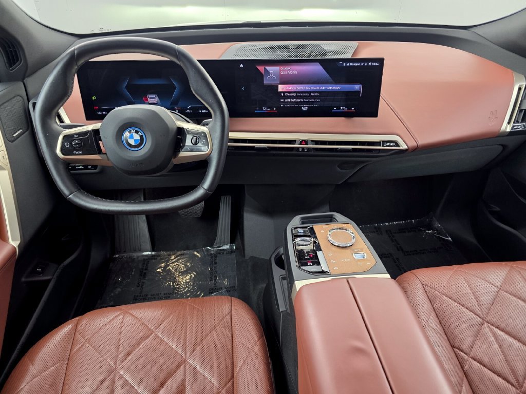 Certified 2022 BMW iX xDrive50 w/ Premium Package AWD/4WD image 13