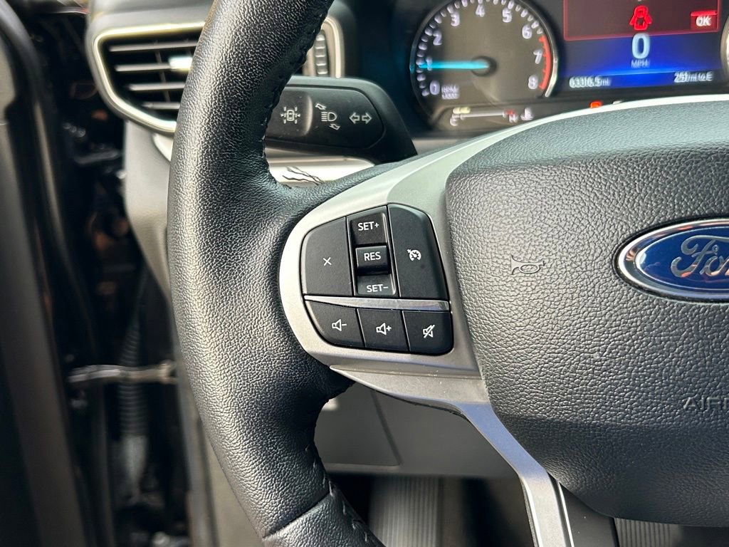 Used 2022 Ford Explorer XLT w/ Equipment Group 202A image 36