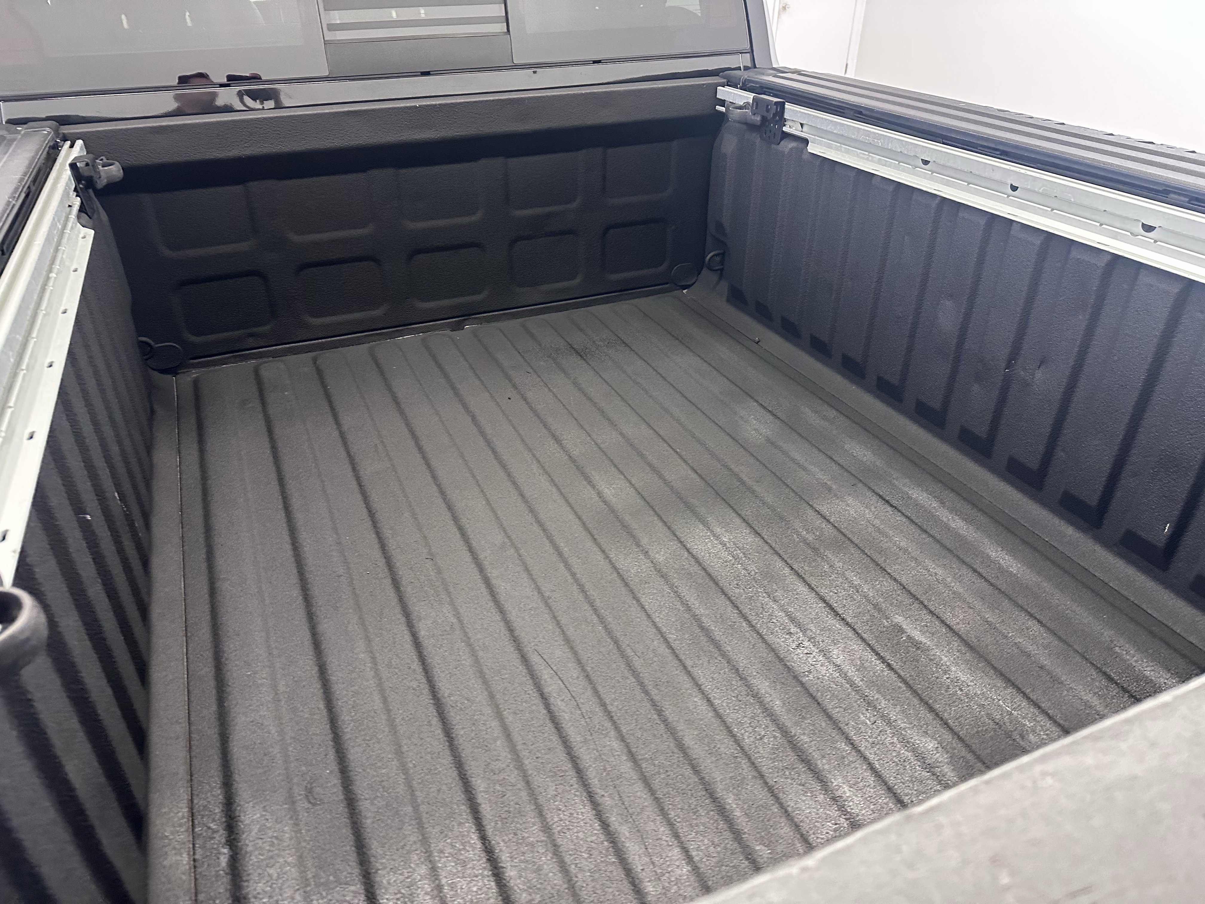 Used 2017 RAM 1500 Rebel w/ Luxury Group image 27