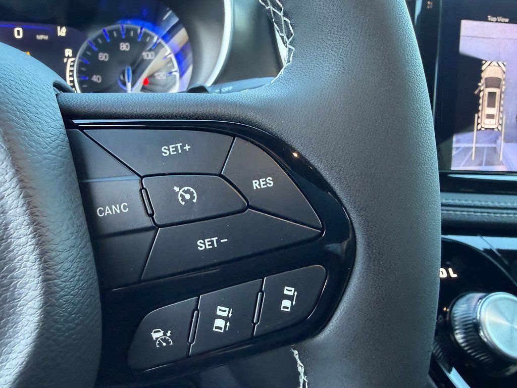 New 2026 Chrysler Pacifica Select w/ S Appearance Package FWD image 13