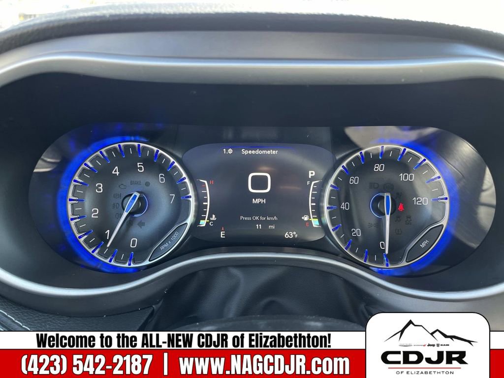 New 2026 Chrysler Pacifica Select image 31