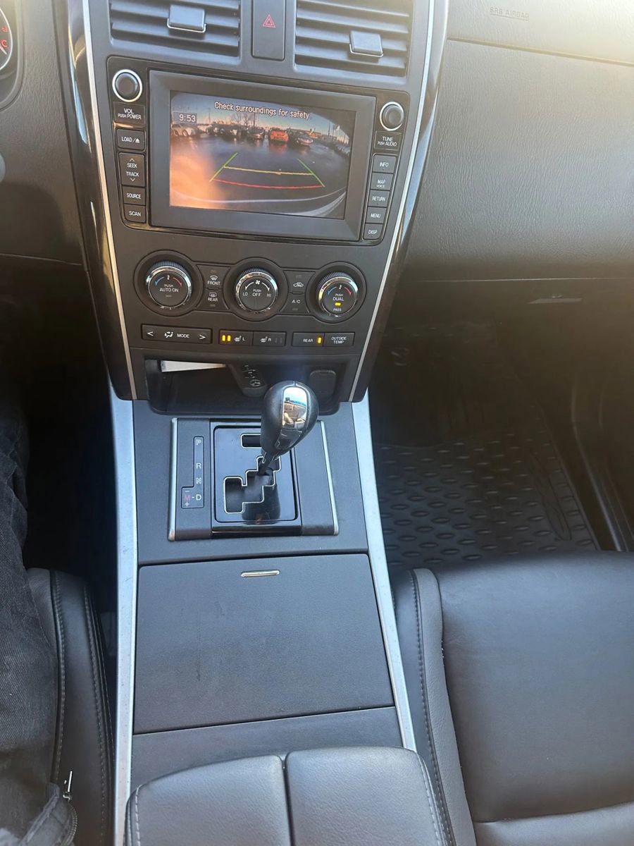 Used 2011 MAZDA CX-9 Grand Touring w/ Moonroof & Bose Audio Pkg image 13