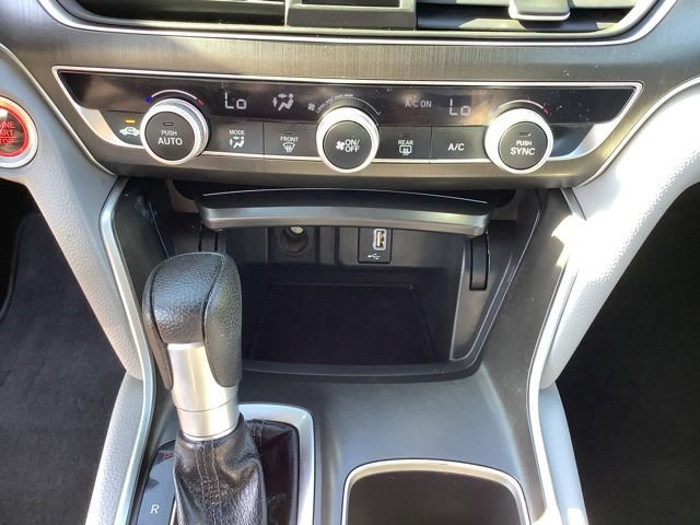 Used 2018 Honda Accord LX image 31