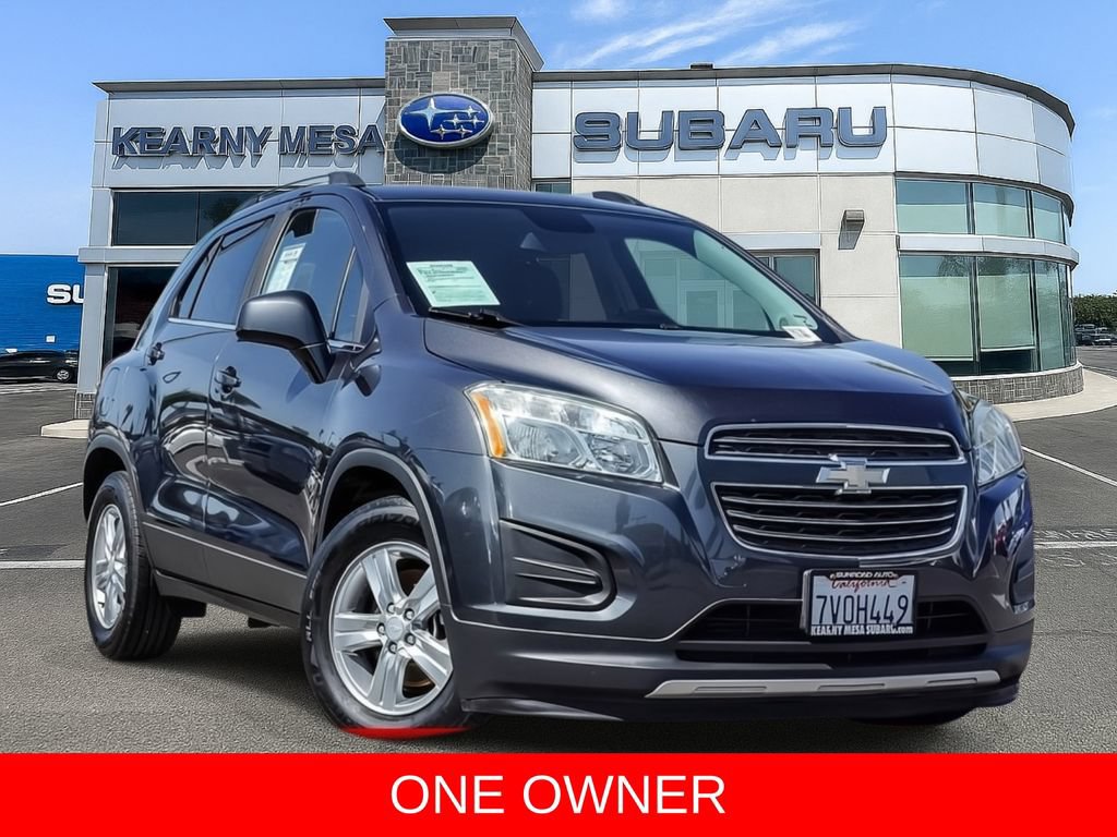 Used 2016 Chevrolet Trax LT w/ LT Sun and Sound Package FWD video 1