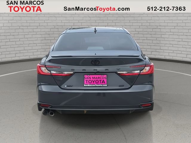 Used 2025 Toyota Camry SE w/ Convenience Package image 6