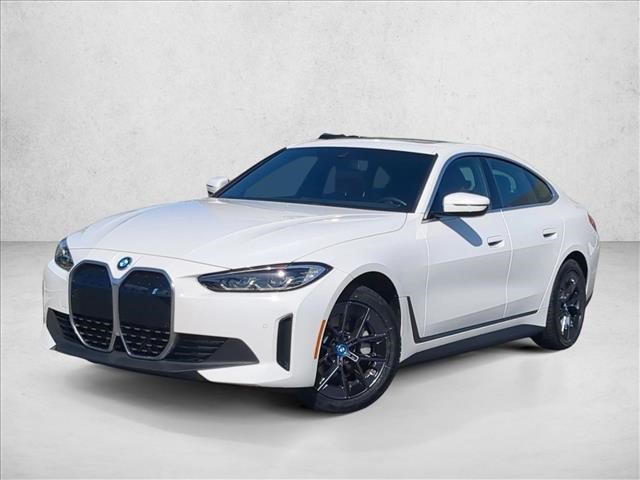 Used 2024 BMW i4 eDrive35 RWD image 1