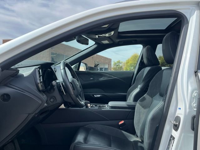 Used 2024 Lexus RX 450h 450h+ Luxury w/ Convenience Package image 11