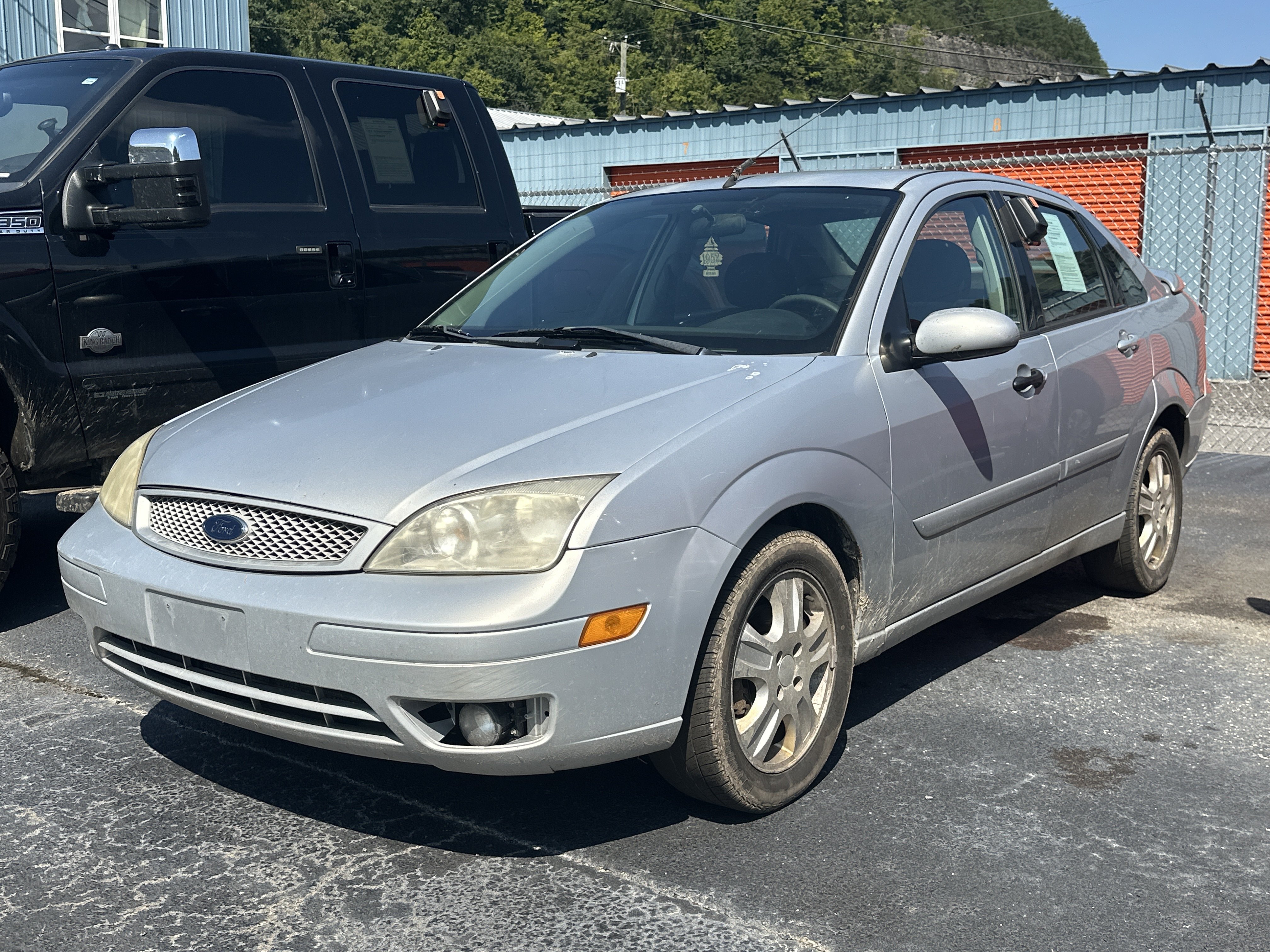 Used 2006 Ford Focus ST FWD image 3