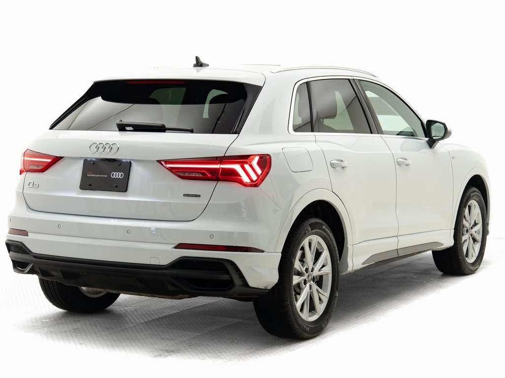 Certified 2025 Audi Q3 2.0T Premium w/ Convenience Package image 3