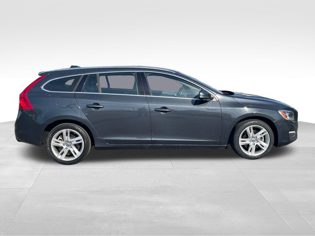 Used 2015 Volvo V60 T5 Premier Plus image 8