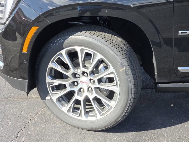 New 2025 GMC Yukon XL Denali w/ Sun & Power Step Package image 25