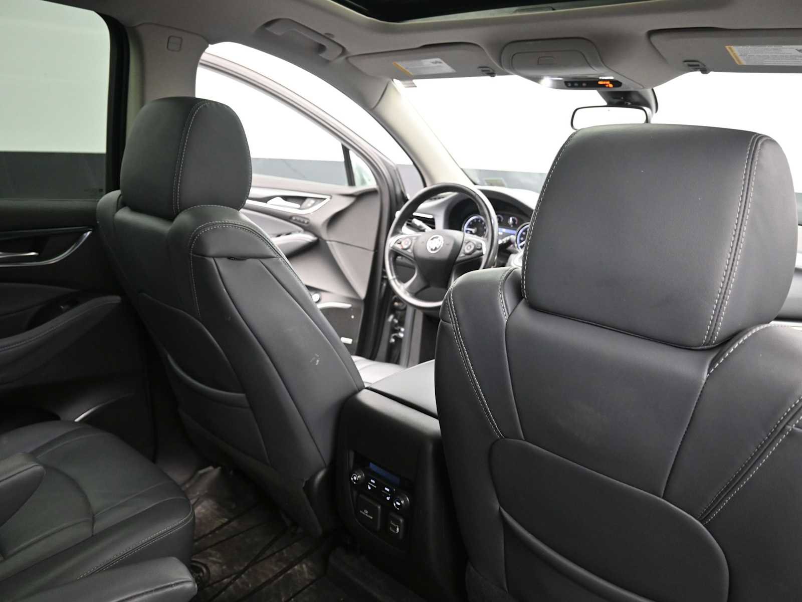 Used 2020 Buick Enclave Premium w/ Sun and Sites Package image 25